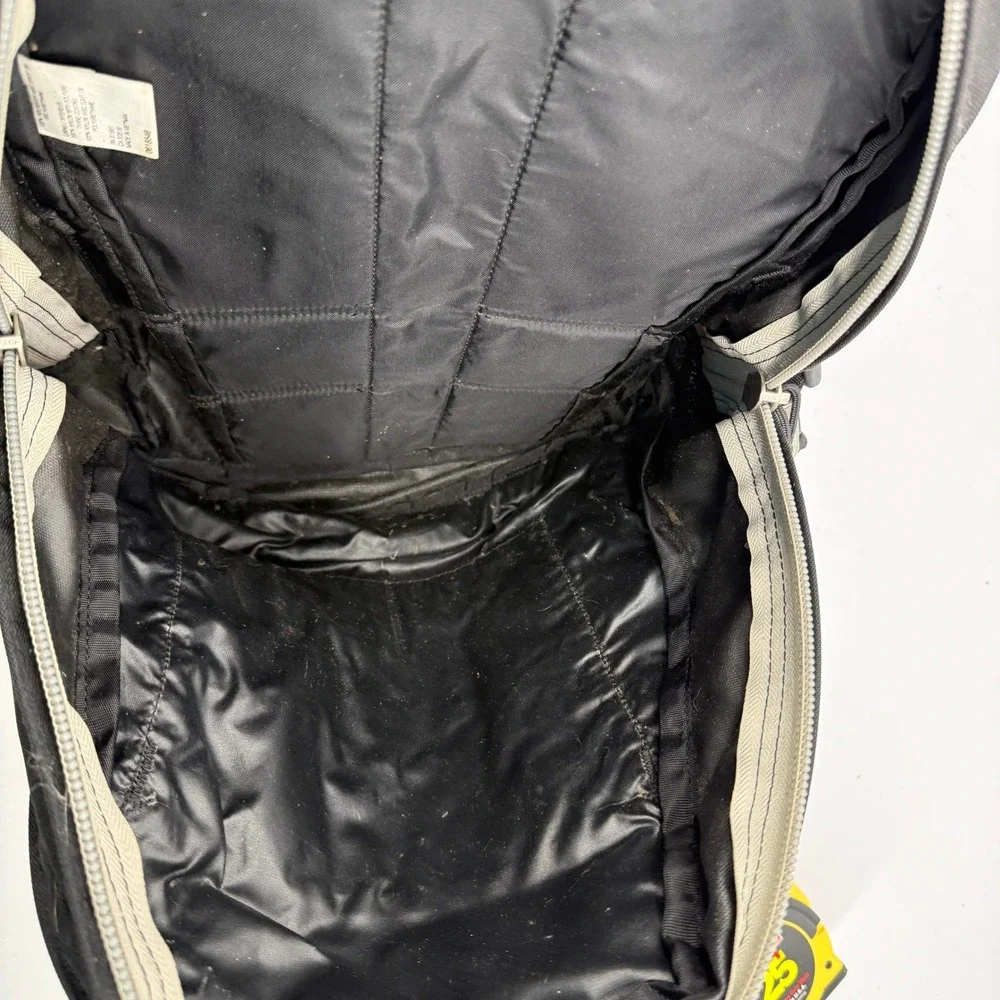 The North Face Yavapai Backpack Unisex OS Black Hiking School Daypack Bag